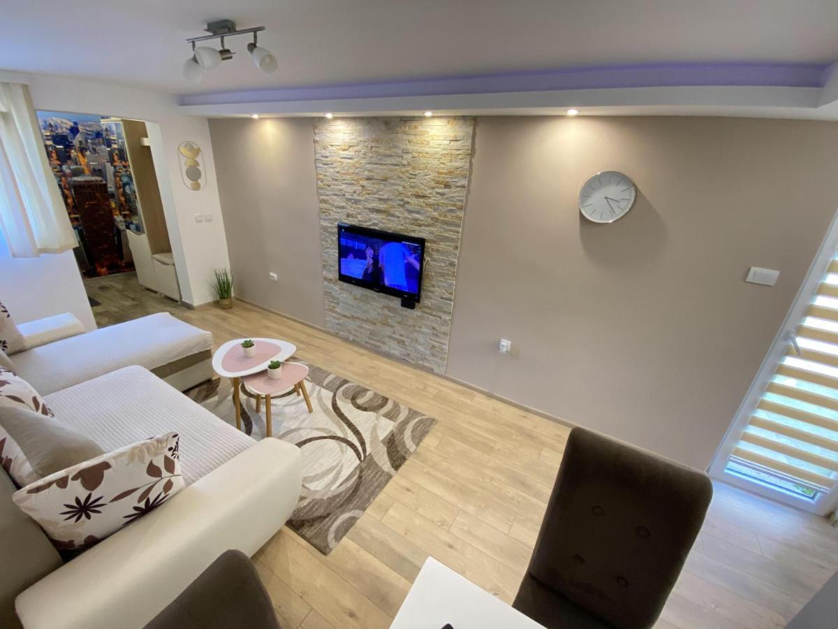 Apartman Mina Mataruska Banja Екстериор снимка